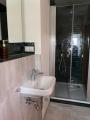 WE 5 - Bad mit Dusche